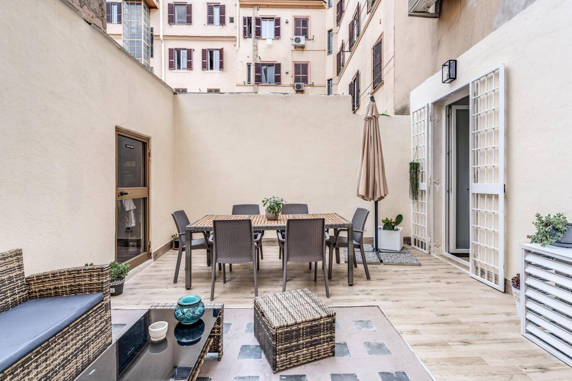 Nala Luxury Apartment With Terrace Рим Экстерьер фото