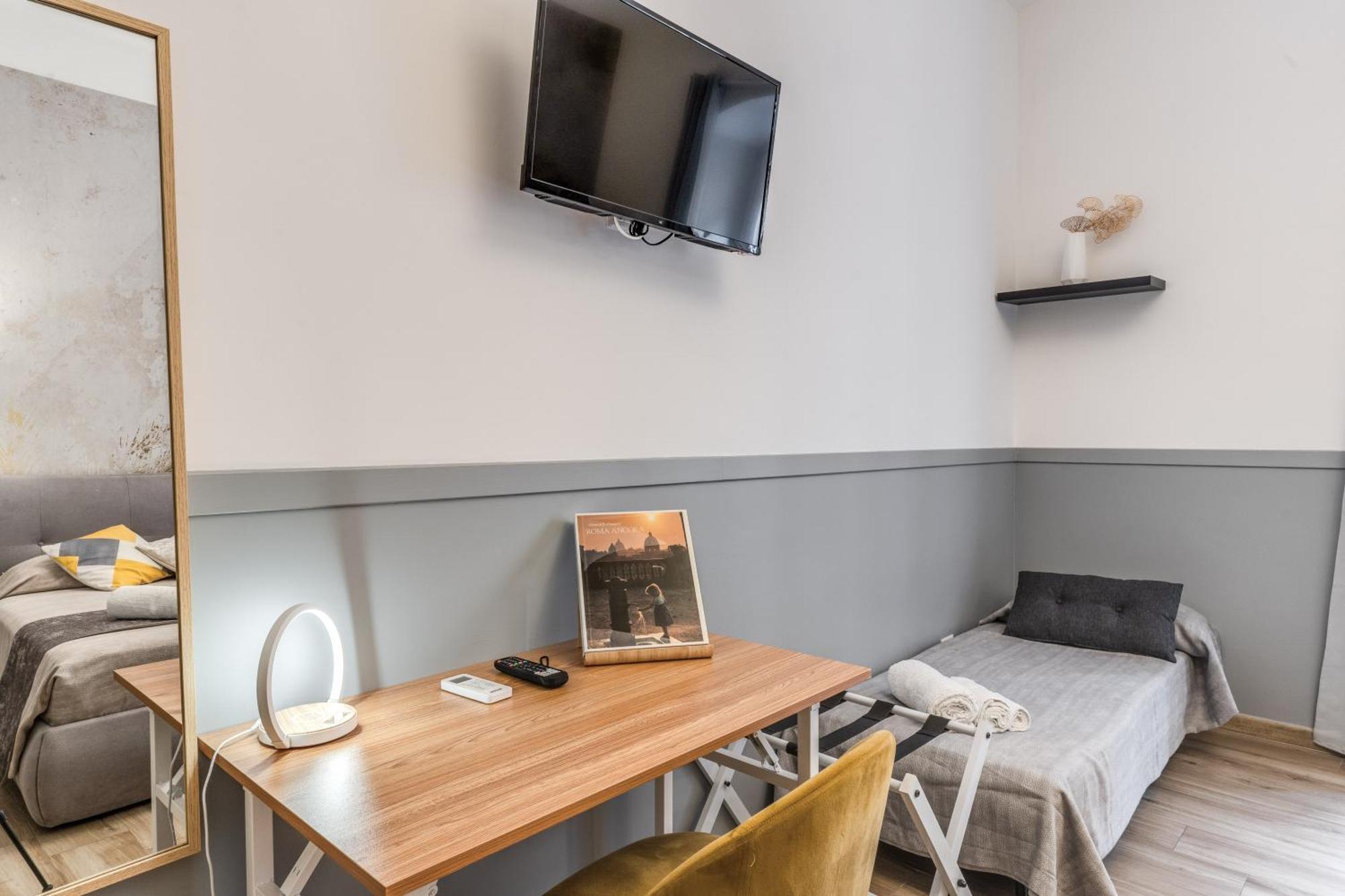 Nala Luxury Apartment With Terrace Рим Экстерьер фото