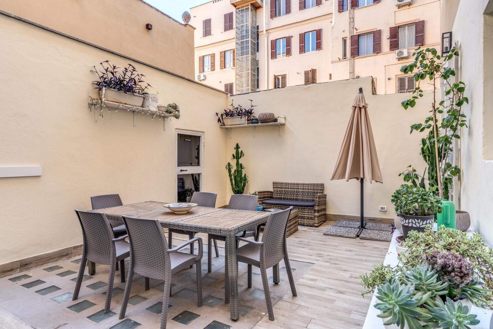 Nala Luxury Apartment With Terrace Рим Экстерьер фото